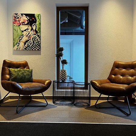 Appartements Maria Theresia 세르파우스 외부 사진