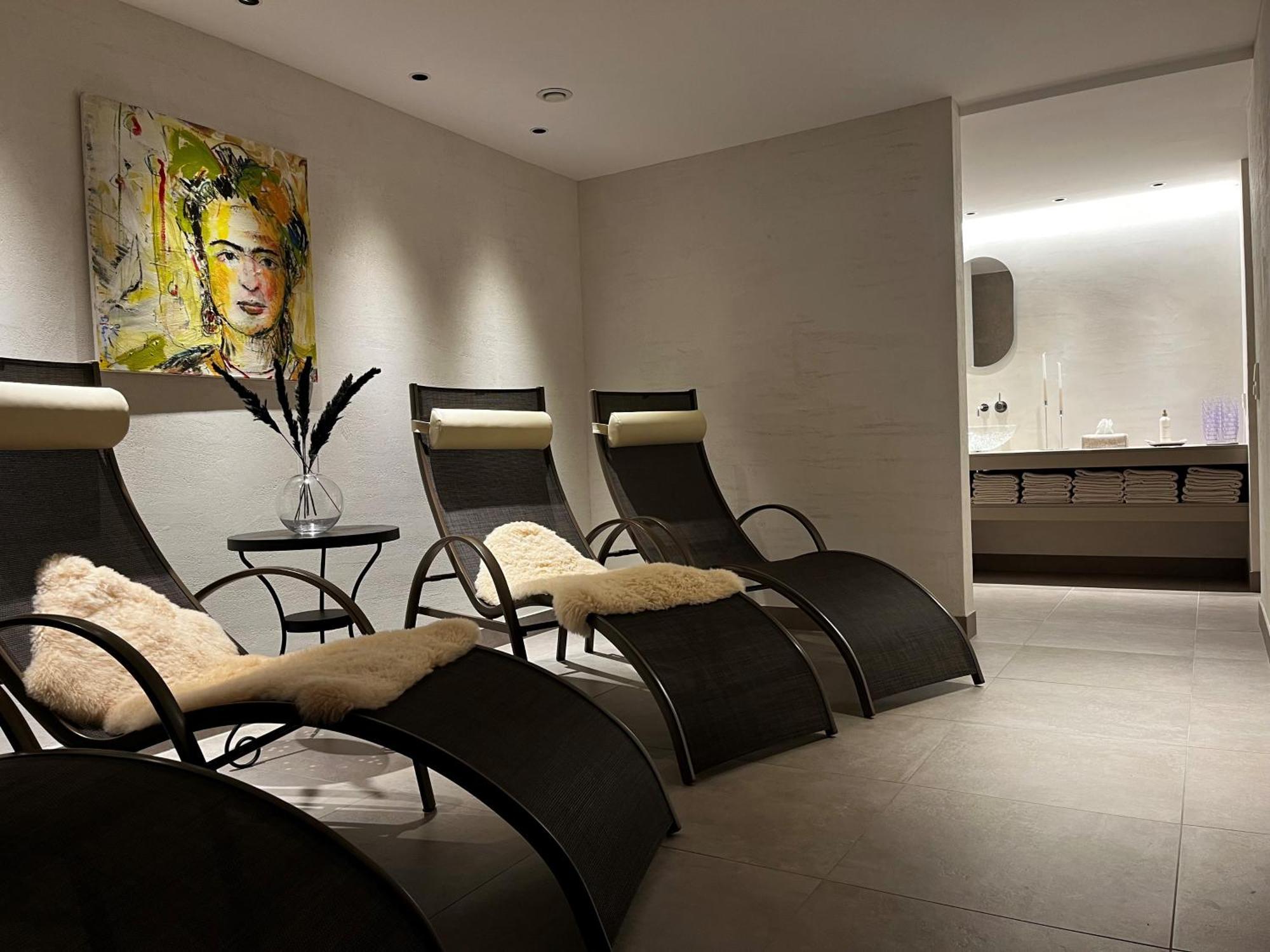 Appartements Maria Theresia 세르파우스 외부 사진